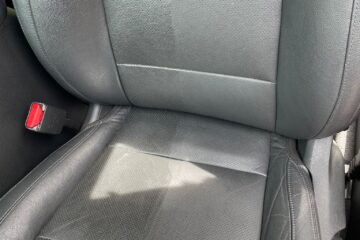 czyszczenie tapicerki skórzanej